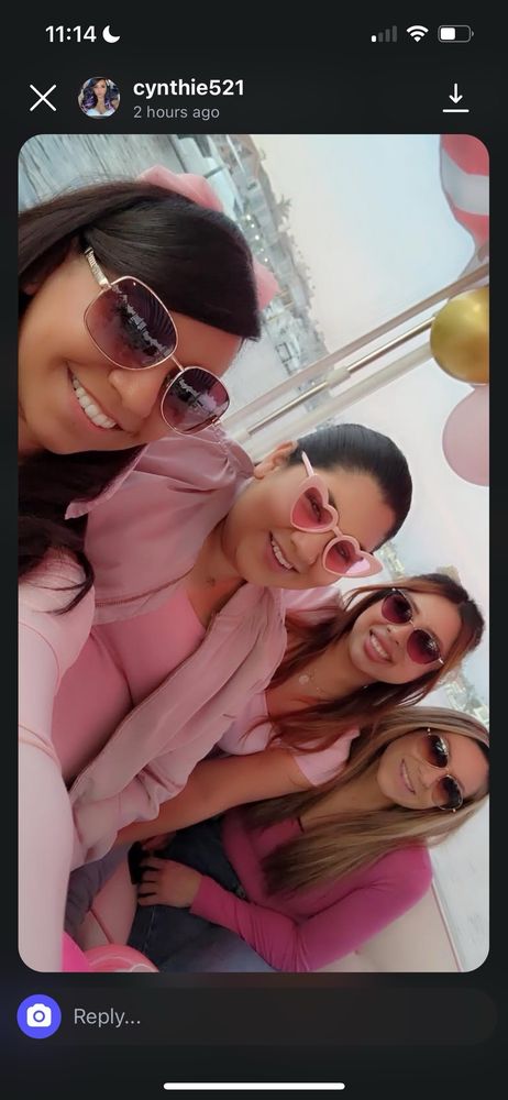 Girls party on Duffy