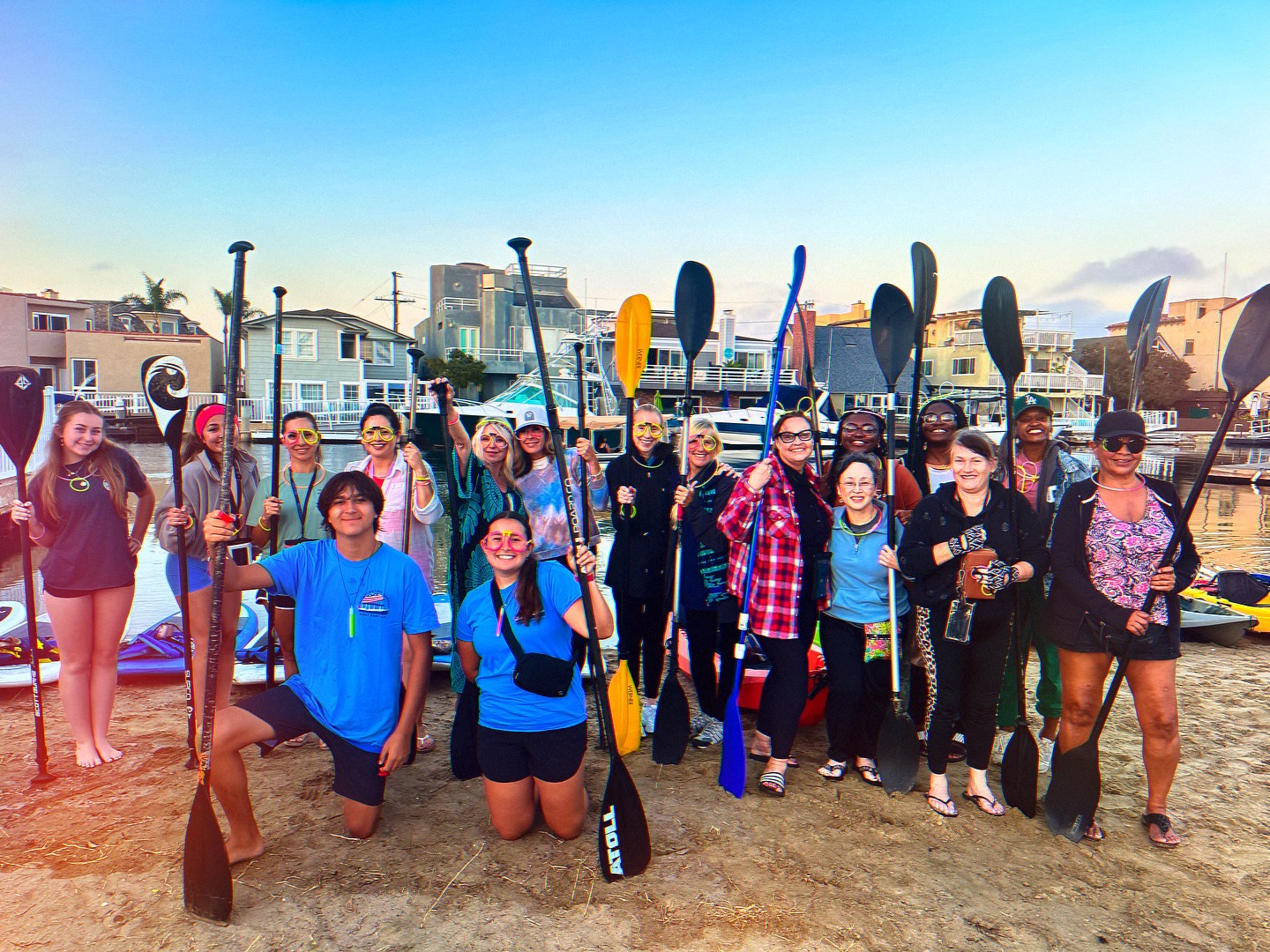 Group paddle